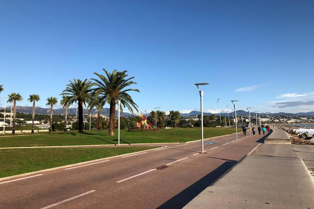 Charmant Appartement Bord De Mer, Plage Cagnes-sur-Mer Exterior foto