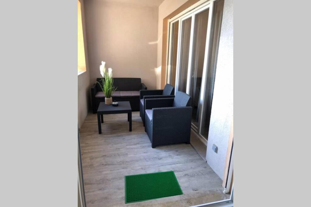 Charmant Appartement Bord De Mer, Plage Cagnes-sur-Mer Exterior foto