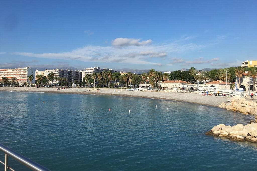 Charmant Appartement Bord De Mer, Plage Cagnes-sur-Mer Exterior foto